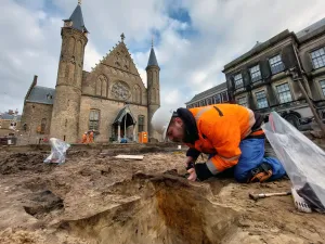 Tentoonstelling Onder het Binnenhof Foto: Tentoonstelling Het Binnenhof - gemeente Den Haag Archeologie