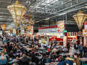De Bazaar Beverwijk Op culinaire wereldreis in de Food Court. Foto: De Bazaar Beverwijk.
