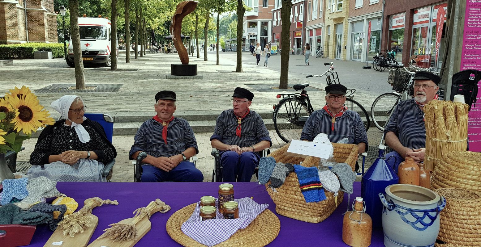 Op speciale markten en fairs scoor je vaak lekkere streekproducten en handgemaakte spullen. Zoals van de Trapakkers in Ede. Foto: DagjeWeg.NL @ Tonny van Oosten