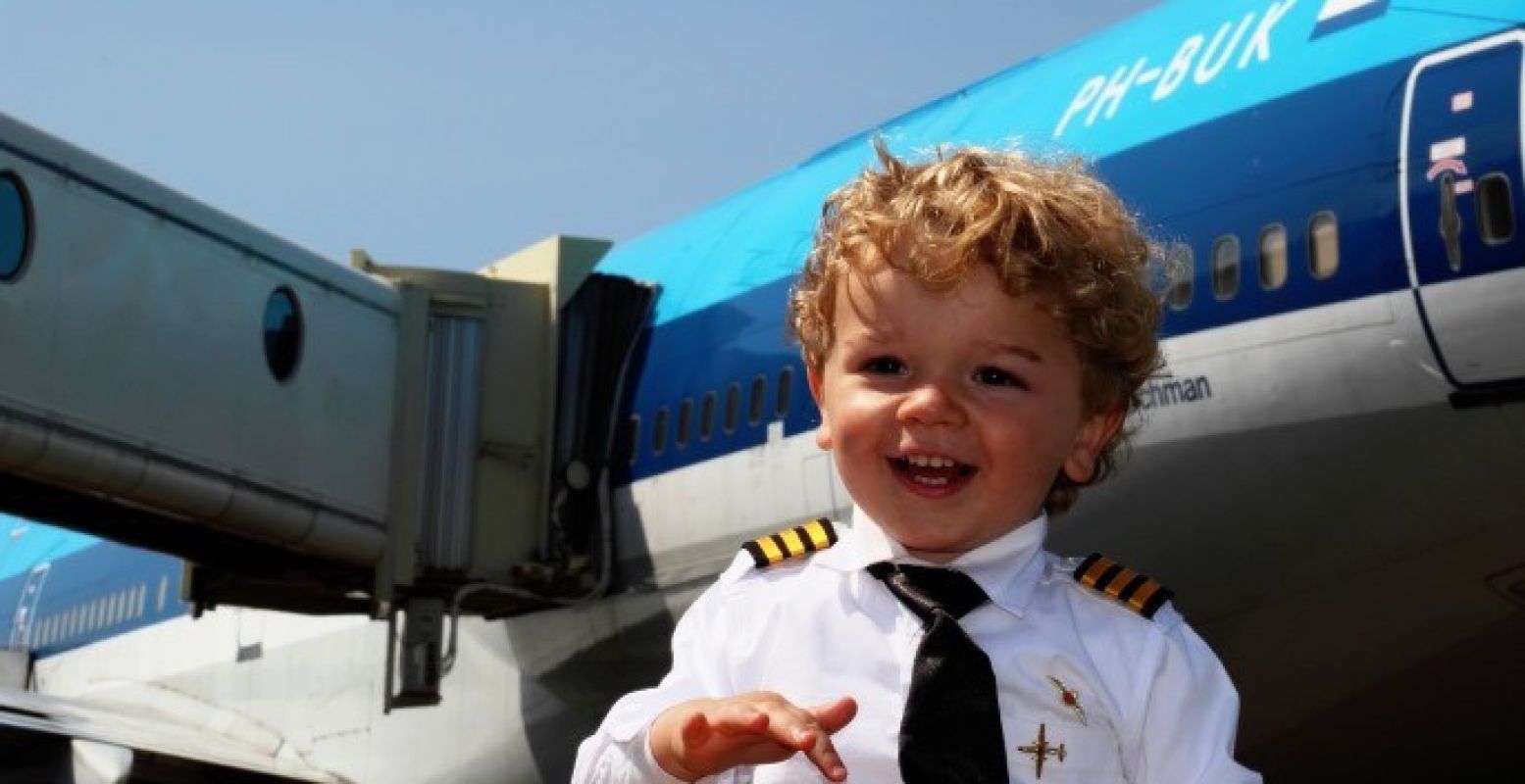 Kleine (en grote) piloten mogen binnenkijken in de cockpit! Foto: Aviodrome