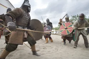 Fotobeschrijving: Vikingen 1. Foto: (c) Archeon.