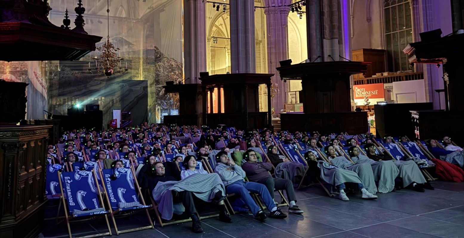 In De Nieuwe Kerk bekijk je films met het thema 'Faith in Cinema'. Foto: Lukas Nelissen