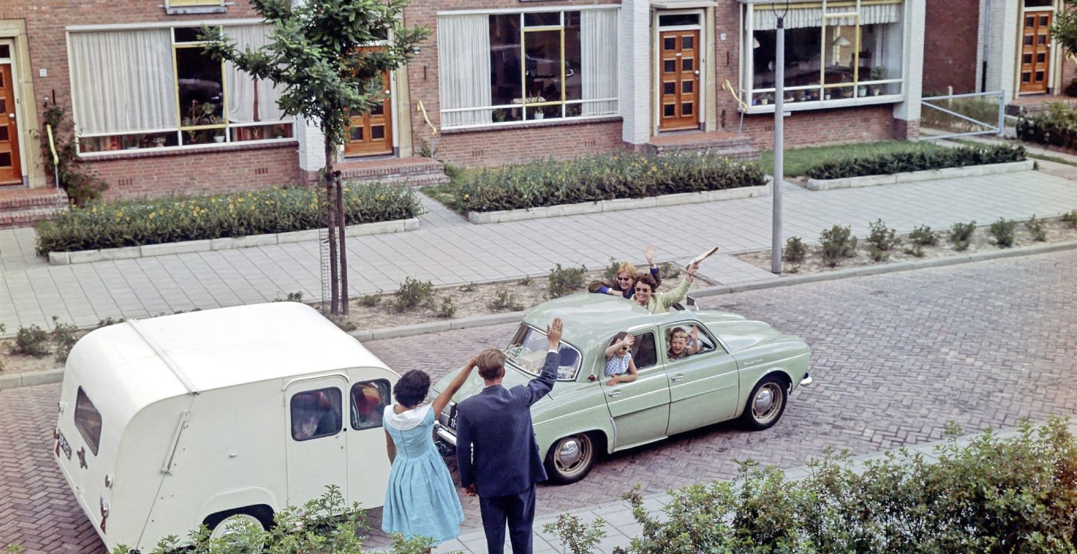 De bekende Kip Kuiken in de jaren '60. Foto: Kip Caravans