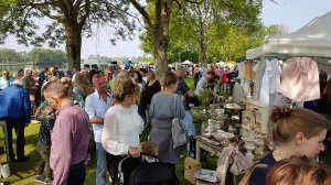 Brocante Markt Klein Frankrijk Fotograaf: Rianne van der Linden