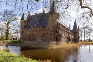 Prinsen- en Prinsessencursus Fotobeschrijving: Kasteel Hernen. Foto: (c) Kasteel Hernen.