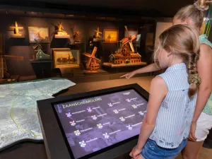 De Zaansche Molen Ontdek alles over de geschiedenis van de molens. Foto: Vereniging De Zaansche Molen