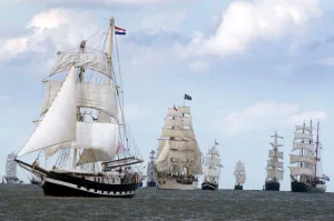 DelfSail 2024 met Sail Out Parade DelfSail 2024, foto visitgroningen.nl