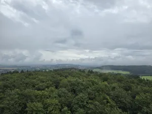 Uitzicht op Aken vanaf de klimtoren. Foto: DagjeWeg.NL