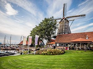 Varen, Vieren En Vergaderen Bij Veluvia Rondvaarten Veluvia, Harderwijk ...