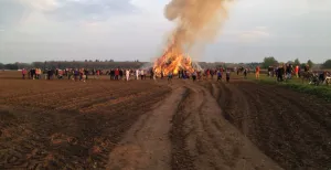 Warm je met Pasen aan een paasvuur