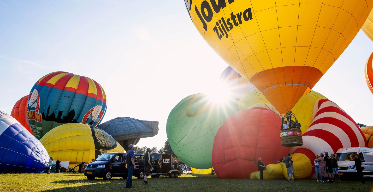 Zie van dichtbij hoe de ballonnen opstijgen. Foto: Imka Westerhuis