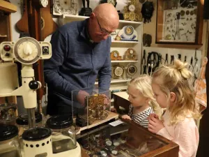 De klokkenmakerij. Foto: Oude Ambachten & Speelgoedmuseum