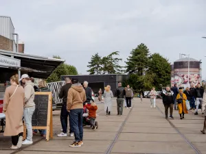 De Kaai Markt Shoppen op een historische plek. Foto: Amvest