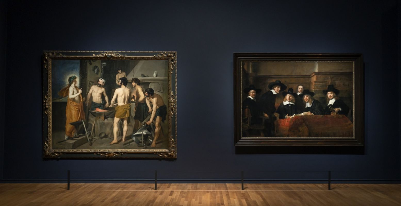 Links Apollo in the Forge of Vulcan, Diego VelÃ¡zquez, 1629â€“1630. Rechts De staalmeesters, Rembrandt van Rijn, 1662. Foto: Rijksmuseum © Olivier Middendorp.