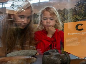 Ontdek alles over het ontstaan van hunebedden. Foto: Hunebedcentrum