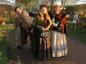 Figuranten in Anton Pieck kleding. Foto: Marjon Heijnen