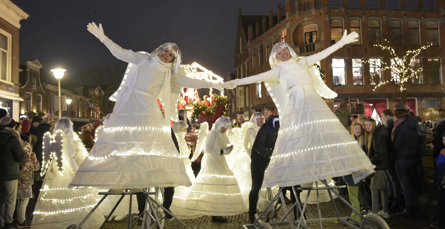 De kerstactiviteiten in Sneek zorgen gegarandeerd voor een lach op je gezicht! Foto: © Jelly Mellema