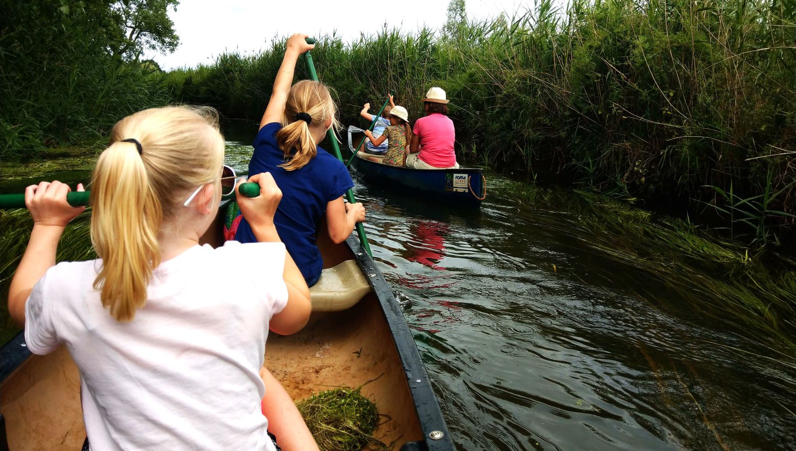 Wie gaat er mee het water op? Vaar over de Dommel met een kano van Rofra. Foto: Rofra Sportieve Arrangementen