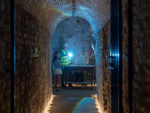 Bekijk resten van het historische Paleis Lofen. Foto: Paleis Lofen