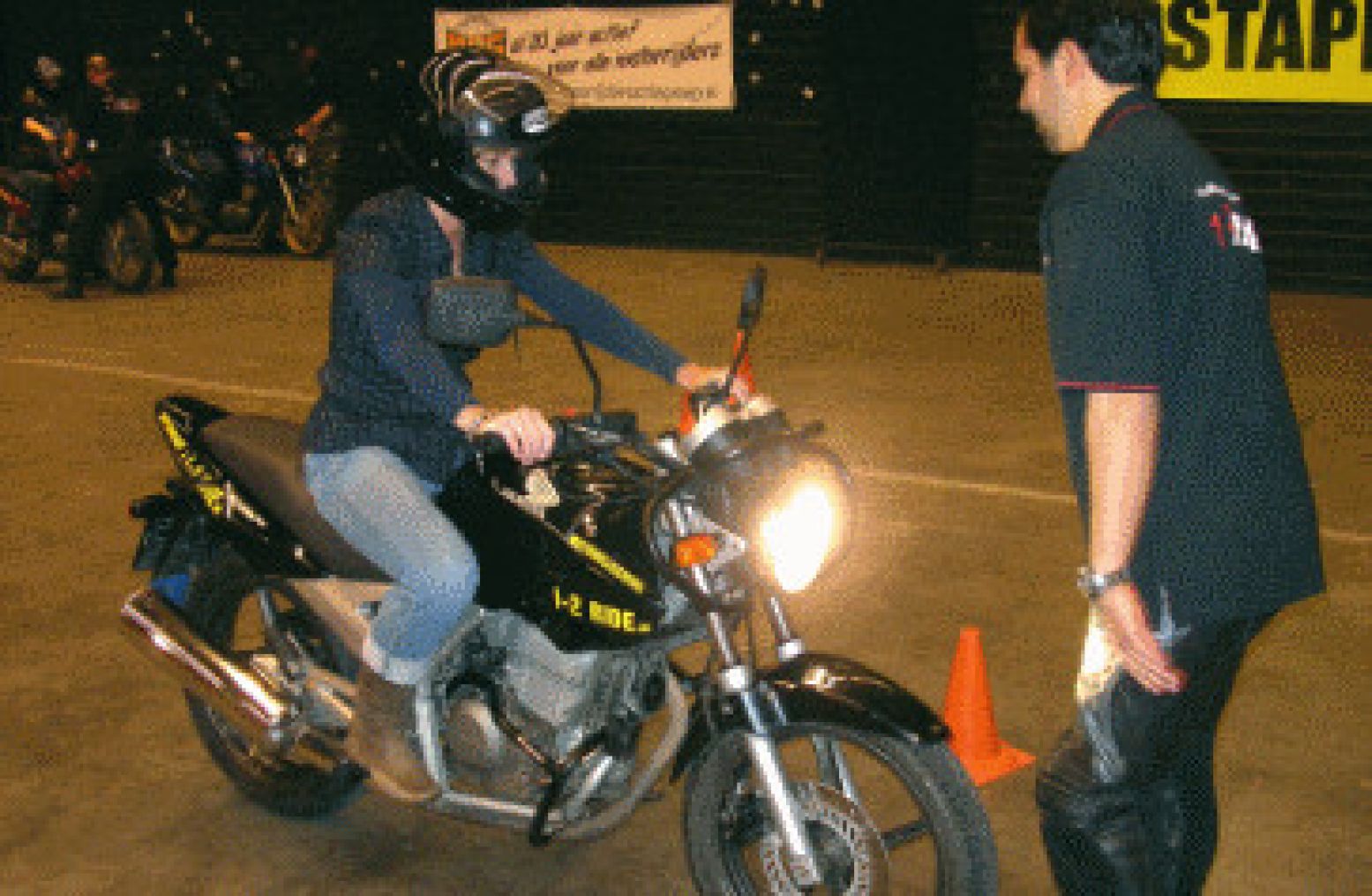 Volg een gratis motorrijles op Dé Noordelijke Motorbeurs in Martiniplaza! Foto: Dé Noordelijke Motorbeurs