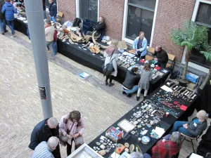 Bekijk bijzondere fossielen en mineralen. Foto: Natuurmuseum Fryslân (via persbericht)