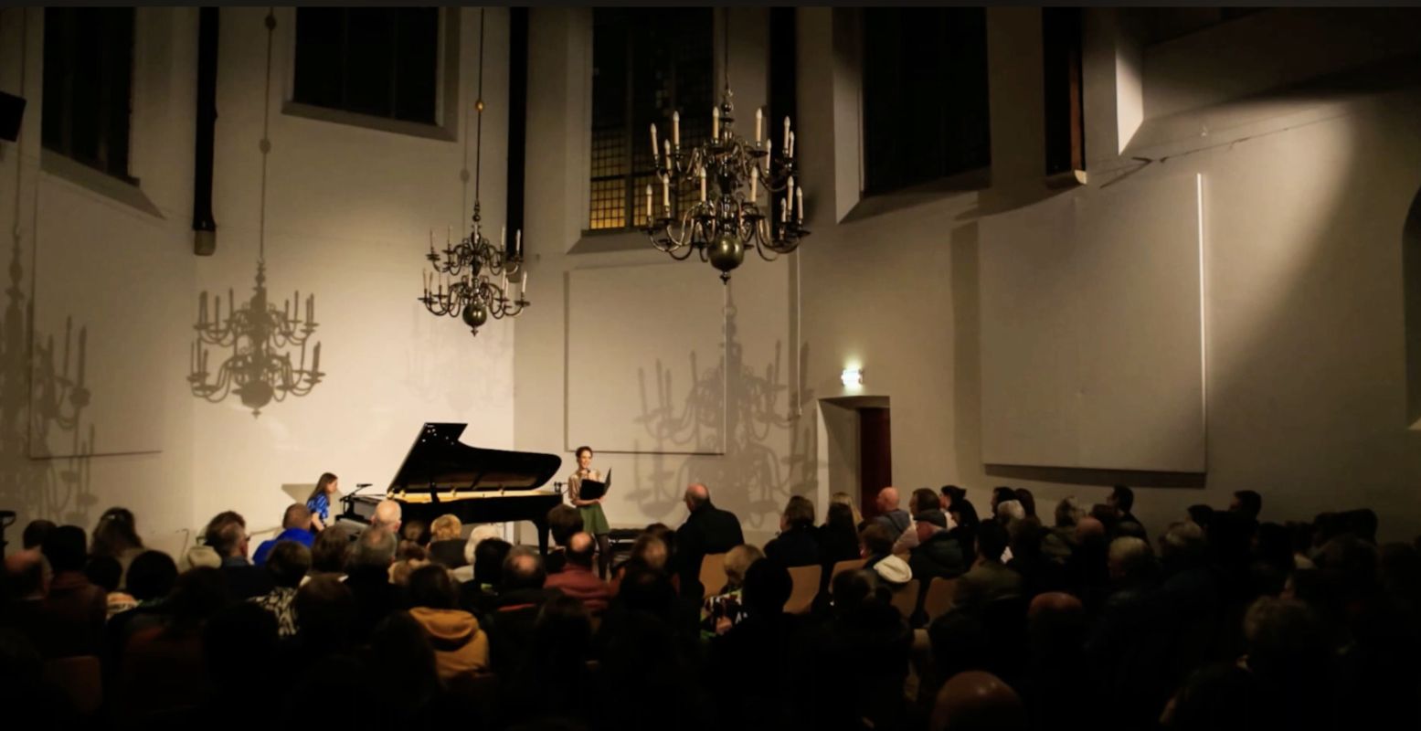 Een impressie van het Pianofestival Gouda, editie 2024. Beeld: Video still uit promotiefilm Pianofestival Gouda.