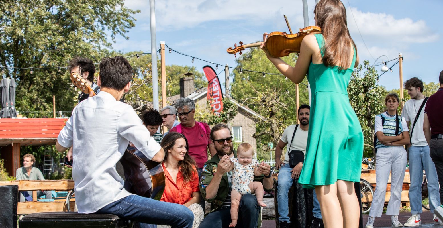 Laat je betoveren door mooie klassieke muziek en jazz van jonge, talentvolle musici tijdens het Grachtenfestival. Foto: Grachtenfestival Amsterdam © Melle Meivogel