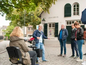 Stadswandeling Den Bosch Volg de gids en leer Den Bosch echt kennen. Foto: Jack van Elten