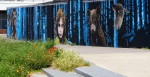 Ontdek toffe graffitikunst tijdens het nieuwe Street Art Zandvoort In Zandvoort word je verwelkomd met bijzondere graffitikunst van internationaal bekende en gerespecteerde kunstenaars. Foto: Beleef Zandvoort