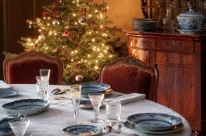 Fotobeschrijving: Kerst tafel. Foto: (c) Slot Zuylen.