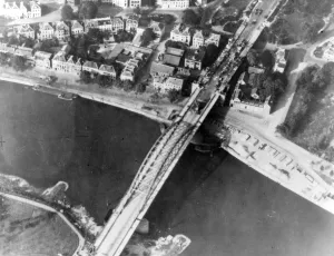 Vrijheidspad wandelestafette Rijnbrug, september 1944. Foto: Bureau Kessel